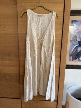 HOMEFROCKS Vintage Linen V-neck Dress